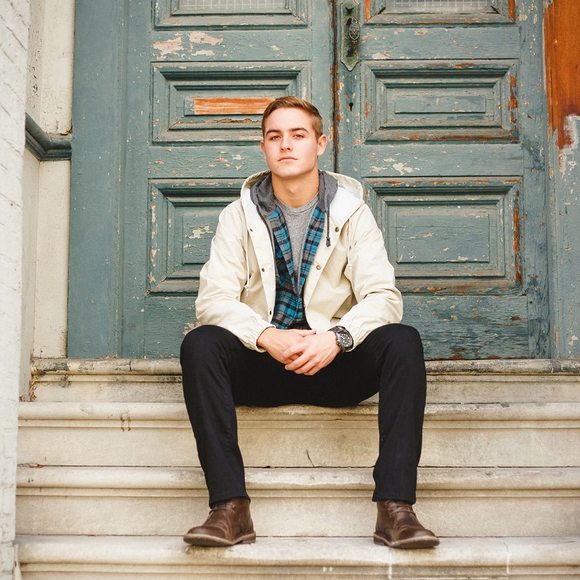 Meet your Posher, Aaron - Picture 1 of 1